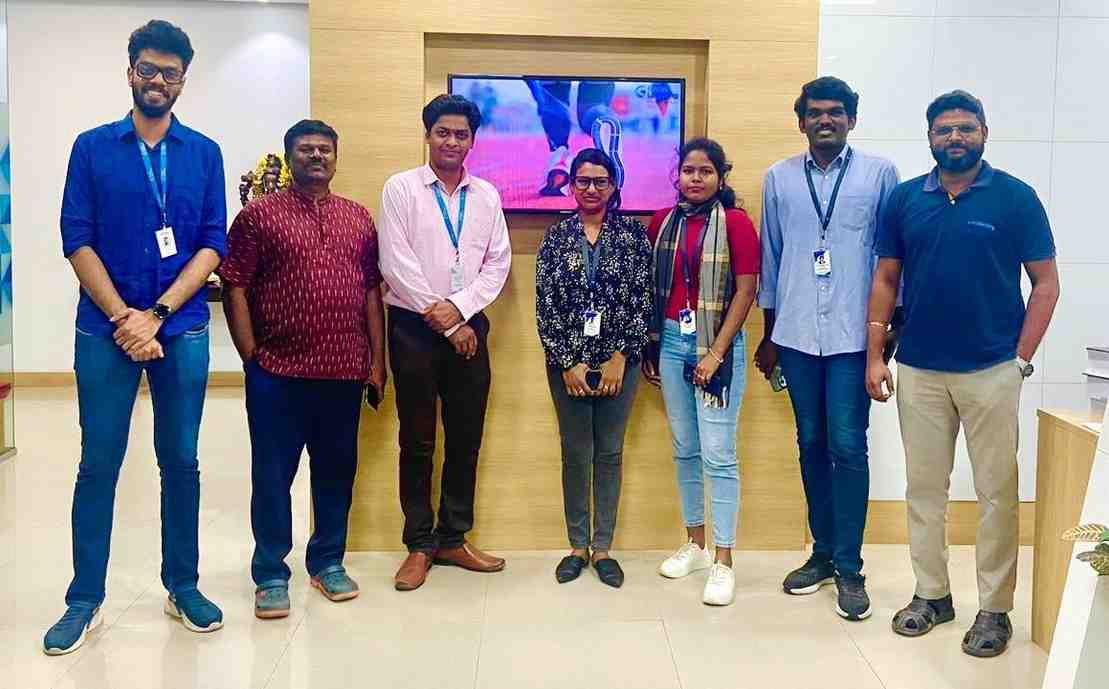 Event image row 3, column 1